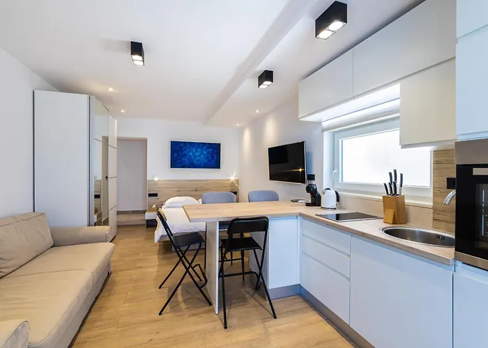 Apartments Ema