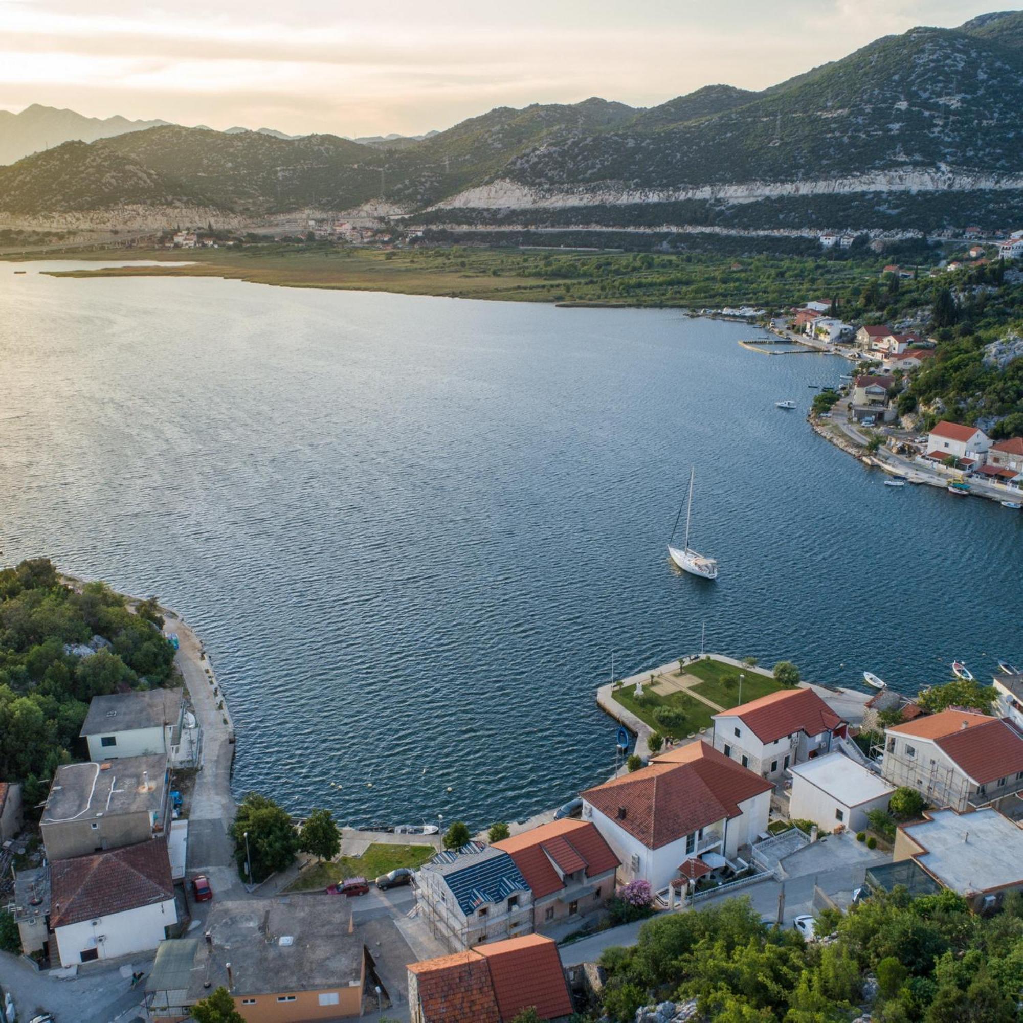 Ema Apartman